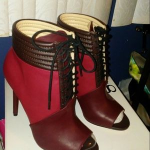 Gwen Stefani Sexy Bootie